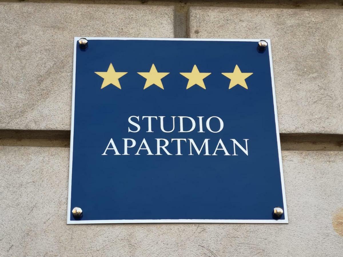 זאגרב Studio Apartman Comodo מראה חיצוני תמונה